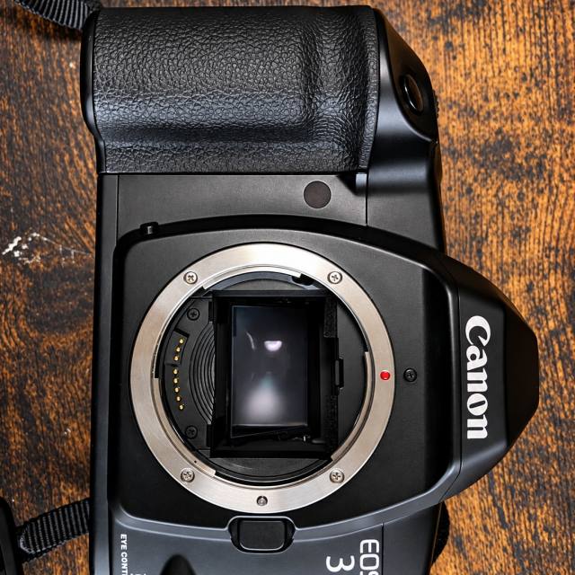 Canon EOS-3とSIGMA 170-500mmの買取実績